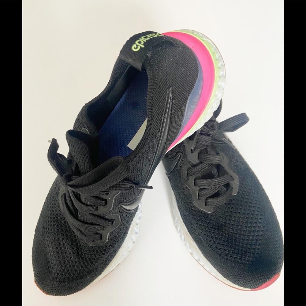 Nike Epic React Flyknit 2 in multi